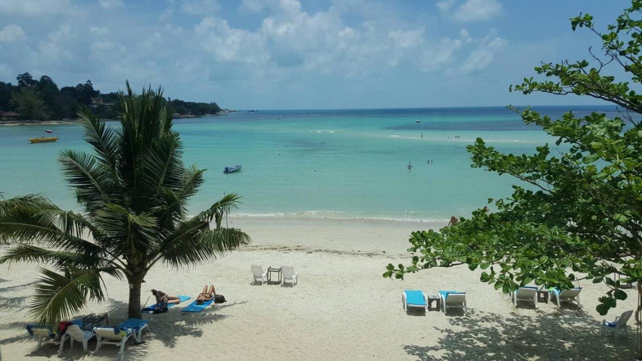 Baan Ampai Beach Hotel Hua Thanon  Exterior photo
