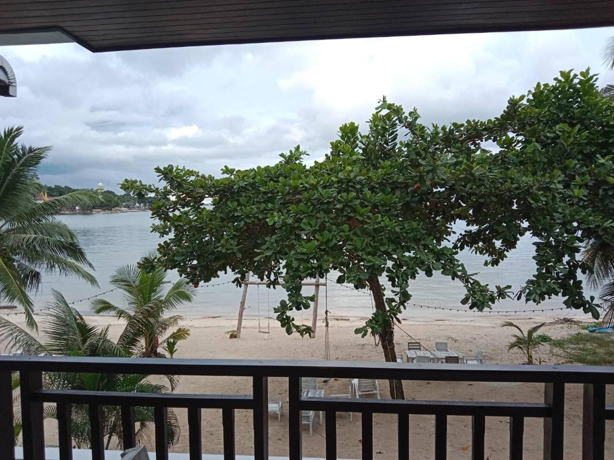 Baan Ampai Beach Hotel Hua Thanon  Exterior photo