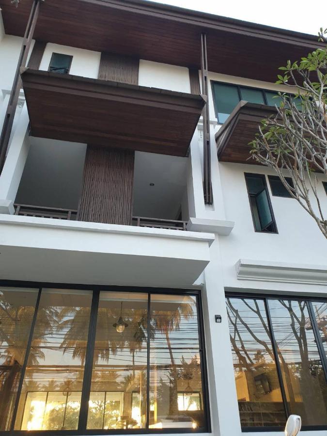 Baan Ampai Beach Hotel Hua Thanon  Exterior photo