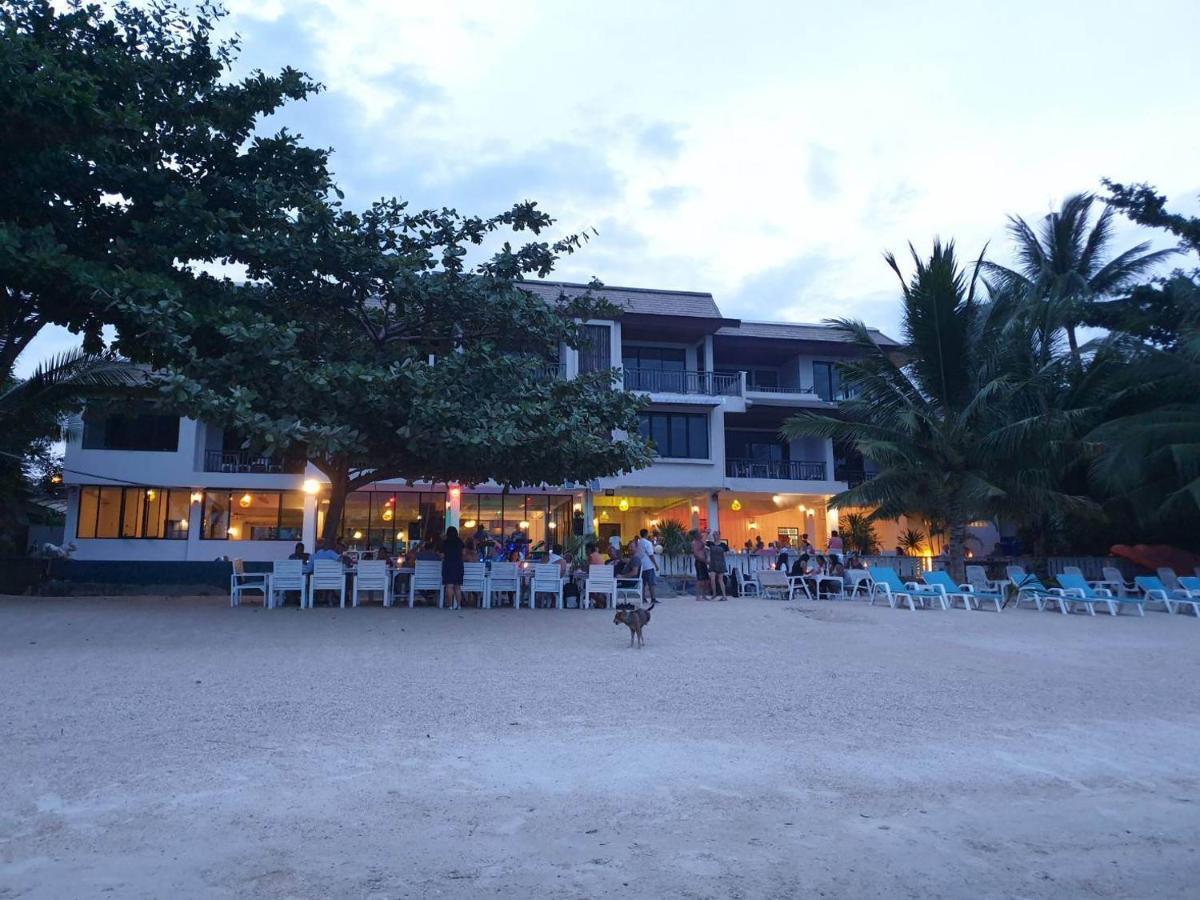 Baan Ampai Beach Hotel Hua Thanon  Exterior photo